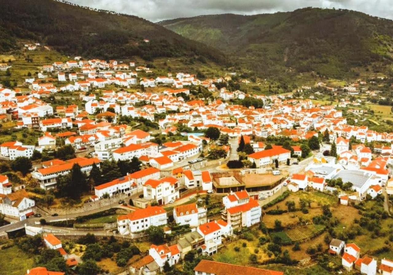 Vale Do Zezere Hotel Manteigas Exterior foto